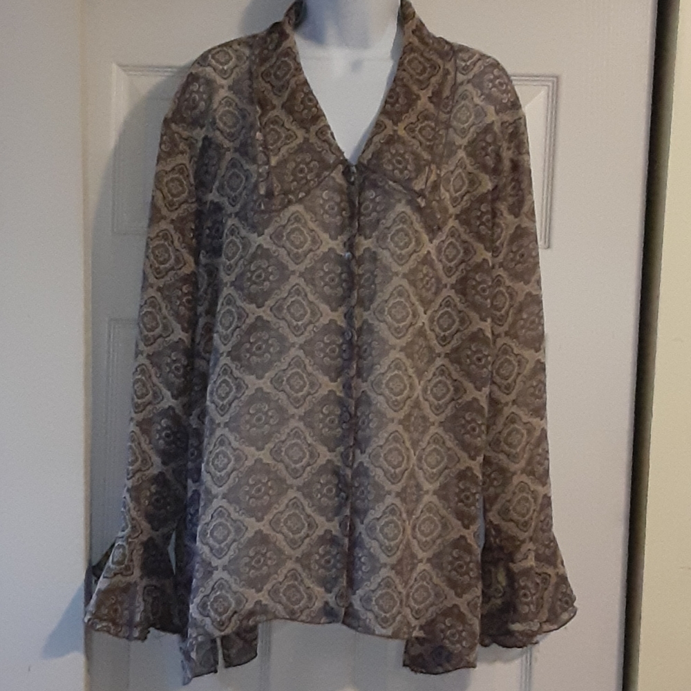 True beauty by Emme paisley top